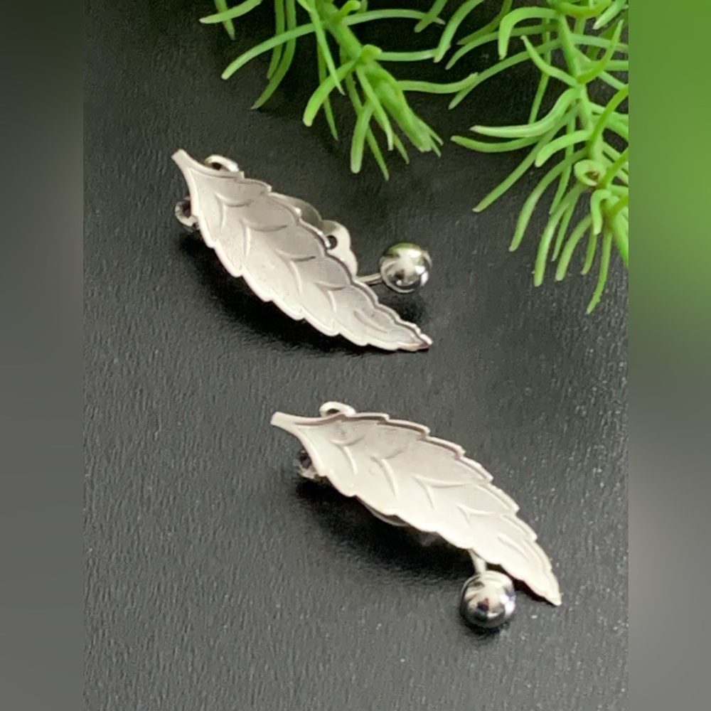 Vintage Signed Skl Sterling Silver Leaf Earrings